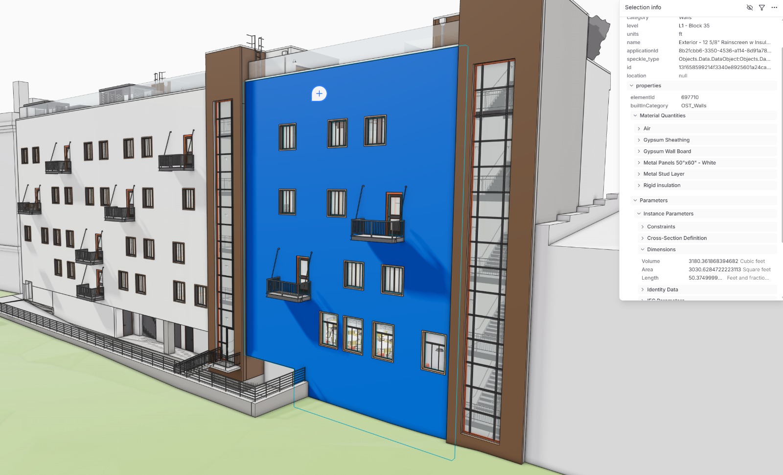 An exterior wall selected in the 3D model, with its properties shown in a side panel